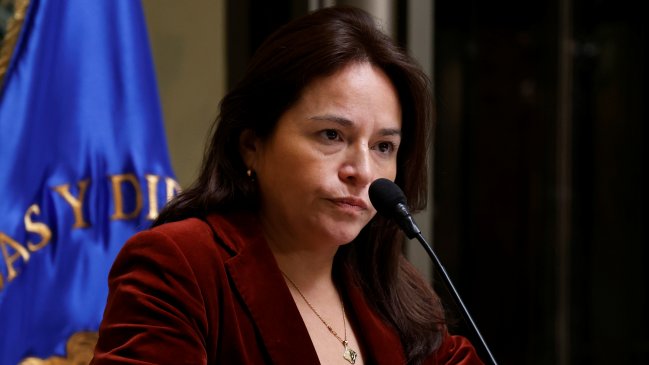 Diputada Pérez: Demócratas no pactará con ningún extremo