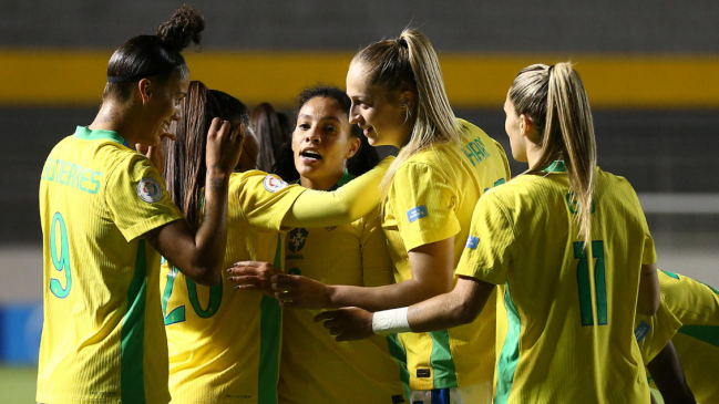 Brasil goleó a Paraguay y clasificó a semifinales de la Copa América femenina