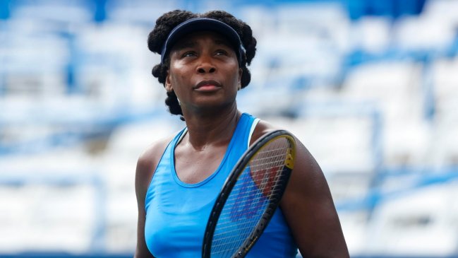 Venus Williams celebró su retorno al circuito con un triunfo en Washington
