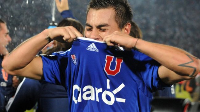 Eduardo Vargas rescindió contrato con Nacional, pero sus negociaciones siguen tirantes con la U