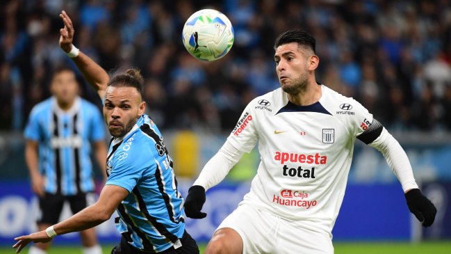 Gremio de Alexander Aravena quedó fuera de la Sudamericana tras empate con Alianza Lima