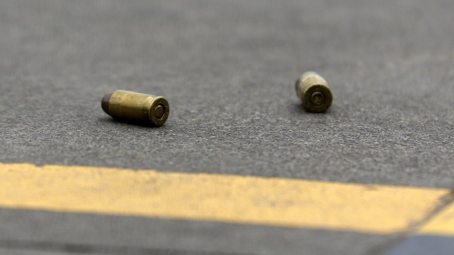 Hermanos fueron detenidos por homicidio de mujer en Frutillar