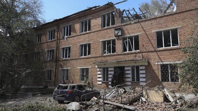 Zelenski ratifica la ley que permite a los mayores de 60 años alistarse en el Ejército