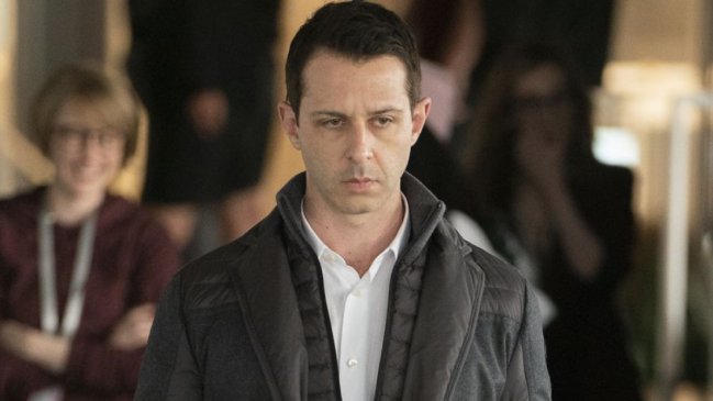 Jeremy Strong negocia para interpretar a Mark Zuckerberg en secuela de 