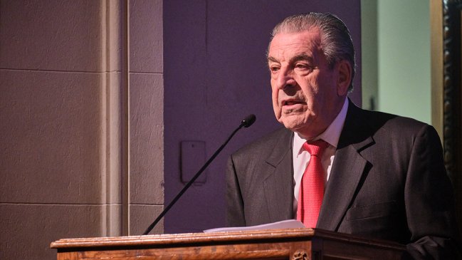Eduardo Frei llama a 