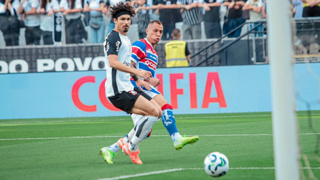 Fortaleza lamentó junto a Benjamín Kuscevic un tardío empate ante Corinthians