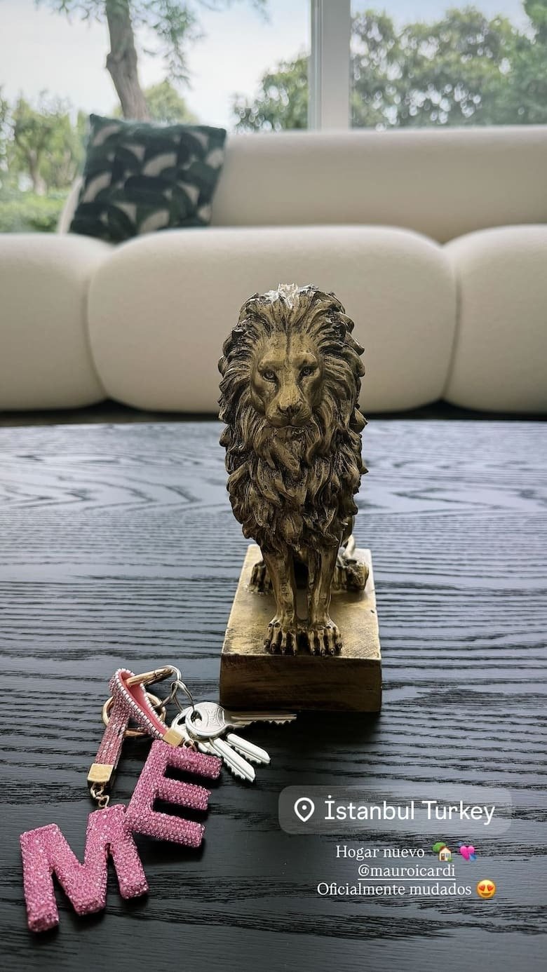 Historia de @sangrejaponesa