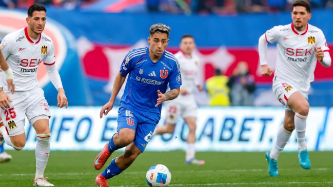 [VIDEO] Lucas Assadi aprovechó grave error en el fondo de U. Española y puso el tercero de la U