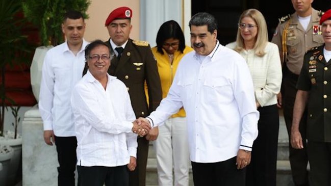 Petro afirma que Nicolás Maduro ayuda a combatir el narcotráfico en la frontera