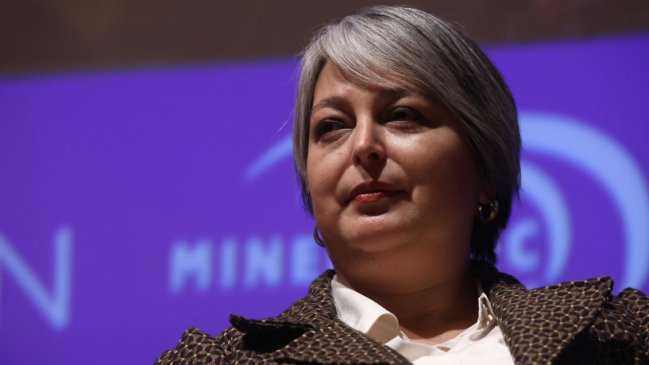 Comando de Jara desdramatizó caída en las encuestas