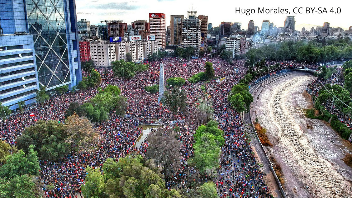 [Audio] Calendario octubre - La marcha más grande de Chile - Cooperativa.cl