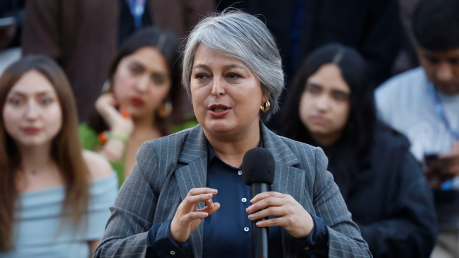 Jara iniciará gira por Chile para dar a conocer su programa