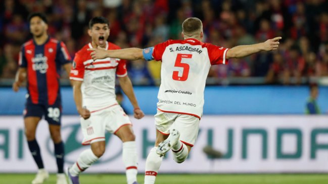 Estudiantes venció a Cerro Porteño en el final y se ilusiona con cuartos de la Libertadores