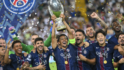   PSG sumó su quinto título del año al festejar la conquista de la Supercopa de Europa 