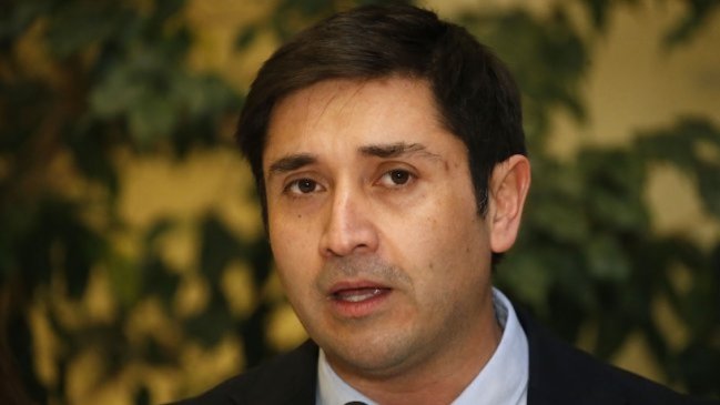 Calisto confirma que irá como independiente y destraba acuerdo Demócratas-Chile Vamos