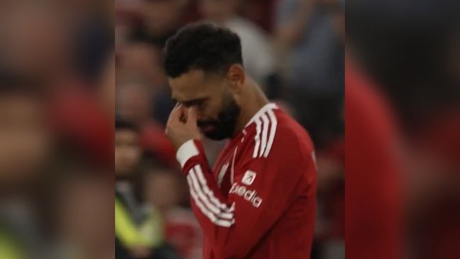 [VIDEO] La emoción de Mohamed Salah por cántico de la hinchada de Liverpool en honor a Diogo Jota