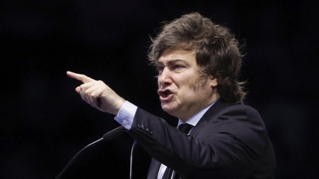 Argentina: Justicia imputó a Milei y a seguidores por amenazas contra periodista