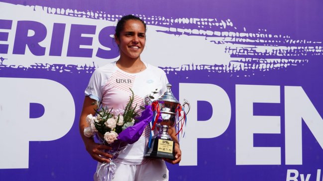 Antonia Vergara se coronó en el W15 de Santiago y alzó su primer título profesional