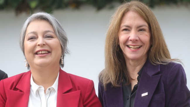 Jeannette Jara se reúne con la CPC: 