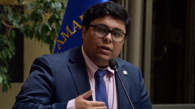 Diputado republicano sufrió violenta encerrona en Recoleta