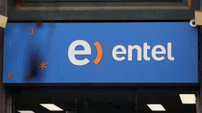 Usuarios reportan caída masiva de servicio de Entel en internet móvil y fijo