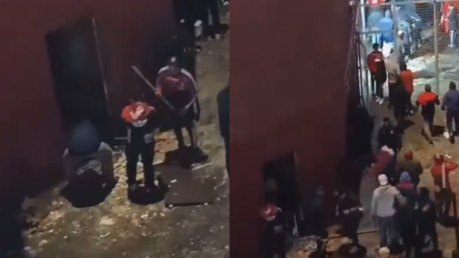 Registro muestra que barra de Independiente accedió a bodega para sacar objetos contundentes