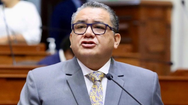 Boluarte nombró como titular de Justicia a exministro censurado por el Congreso