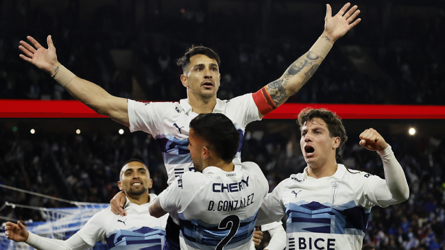 Universidad Católica vivió estreno triunfal en el Claro Arena con victoria ante Unión Española