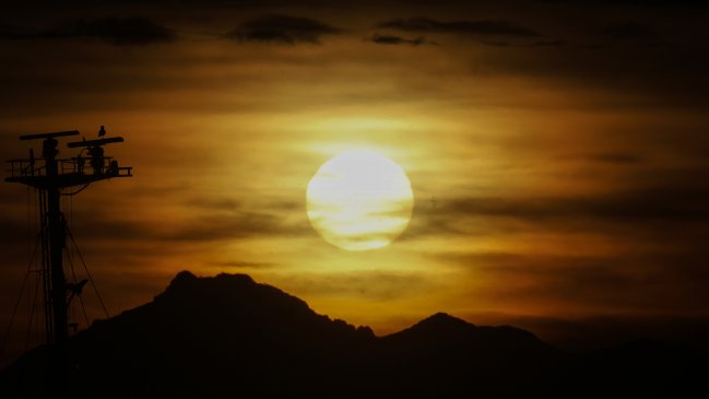 Santiago rozó los 28 grados y Meteorología advierte: 