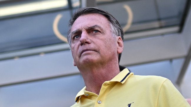 El Supremo ordena reforzar la vigilancia en la casa de Bolsonaro por un 