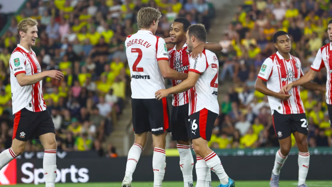 Ben Brereton sumó minutos en victoria de Southampton ante Norwich por la Copa de la Liga