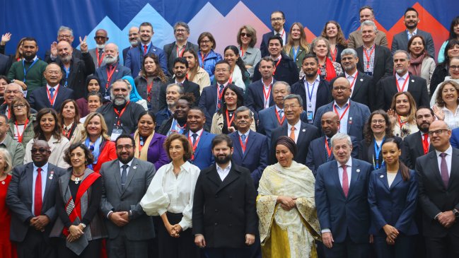 Faltan 44 millones de profesores en el mundo, alertó cumbre de la Unesco