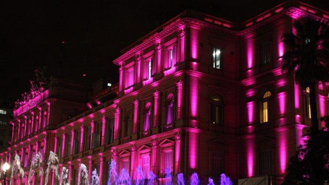 Crisis en la Casa Rosada: Milei encabeza reunión de emergencia por escándalo de sobornos