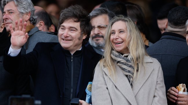 Gobierno argentino pide allanar un medio y dos periodistas por filtración de audios