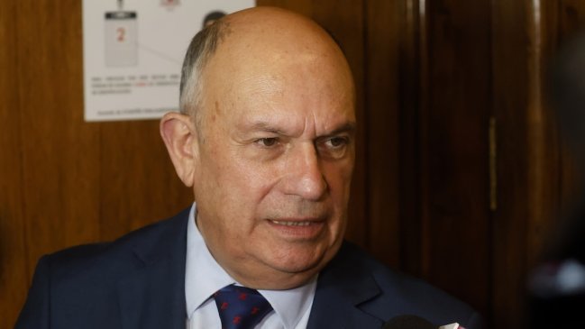 Corte acogió desafuero de diputado Bobadilla (UDI) ante querella por injurias