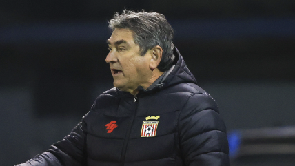   Tras nueve partidos sin triunfos: Curicó Unido anunció la salida de Emiliano Astorga 