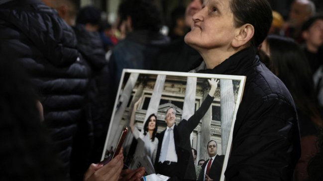 Peronismo derrota al partido de Milei en elecciones provinciales en Buenos Aires