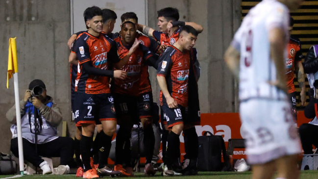 Copa Chile: Deportes Limache aprovechó la localía y tomó ventaja ante La Serena en las semifinales
