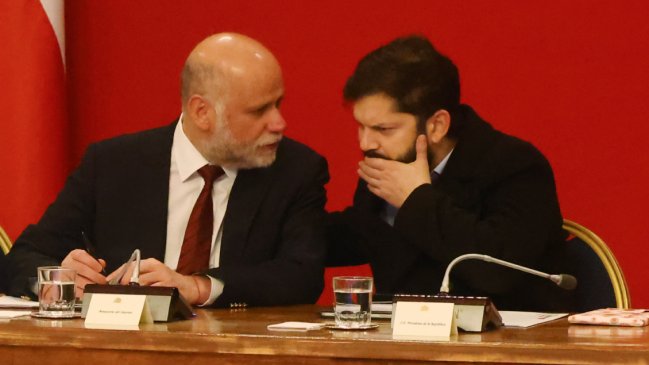 Voto obligatorio: Diputados UDI piden a Boric excluir a Elizalde de negociación