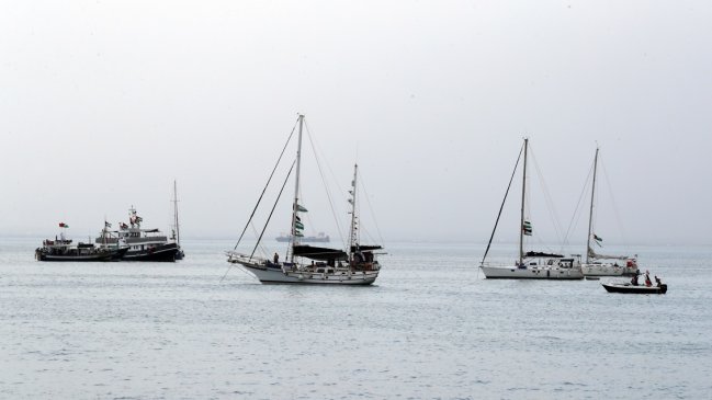 Una embarcación de la Flotilla Sumud rumbo a Gaza fue atacada en puerto de Túnez
