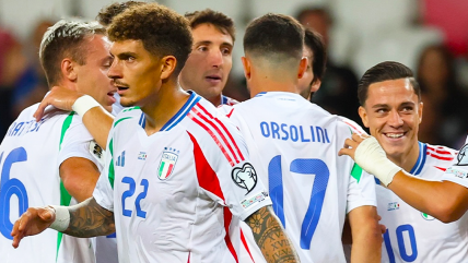   Italia consiguió un agónico y batallado triunfo ante Israel para seguir soñando con el Mundial 