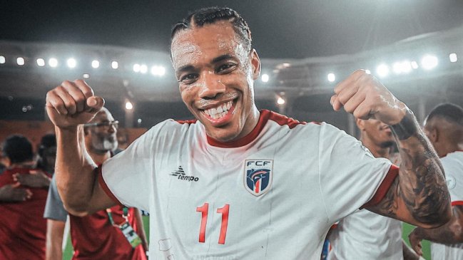 [VIDEO] ¡Locura total! Hinchas de Cabo Verde invadieron la cancha tras quedar a un paso del Mundial