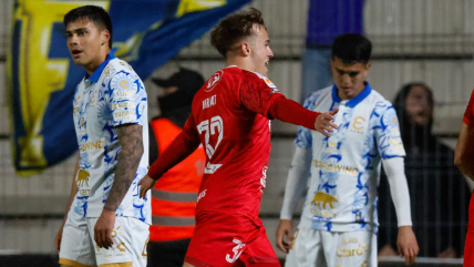   La Calera extendió su buen registro ante Everton gracias al gol de Hiriart 