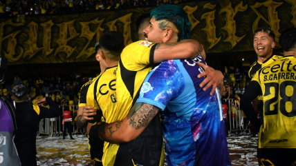   El líder Coquimbo celebró con todo su victoria en los minutos finales ante Ñublense 