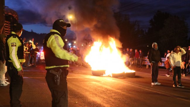 Ecuador: Toque de queda en cinco provincias por protestas contra alza al diésel