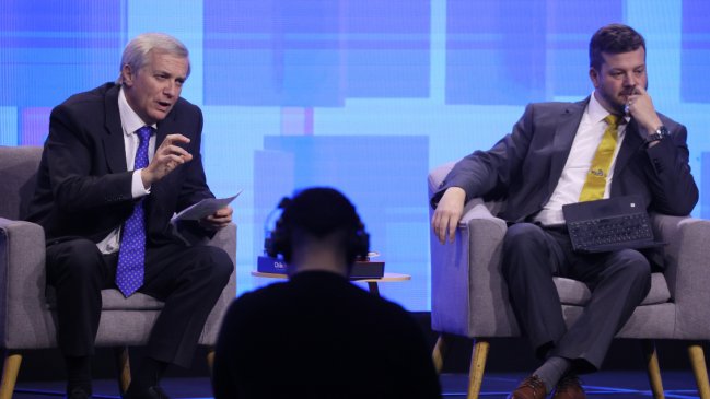 Kast y Kaiser desestiman postura de la SNA y descartan regularización de migrantes