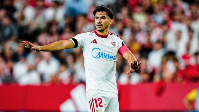 La reacción de Gabriel Suazo tras ser capitán de Sevilla FC