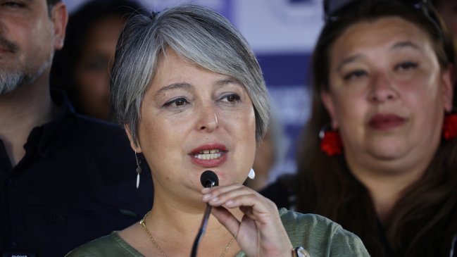 Jara respondió a críticas oficialistas y DC por demora en la entrega de propuestas