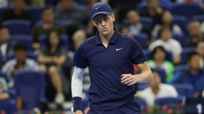 Jannik Sinner no dio opciones a Marin Cilic y avanzó con paso firme en Pekín