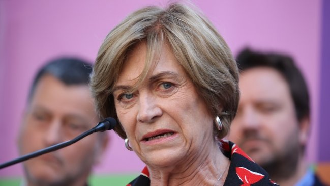 Matthei acusó al Gobierno de ocultar déficit fiscal y amenazó con rechazo de Presupuesto 2026